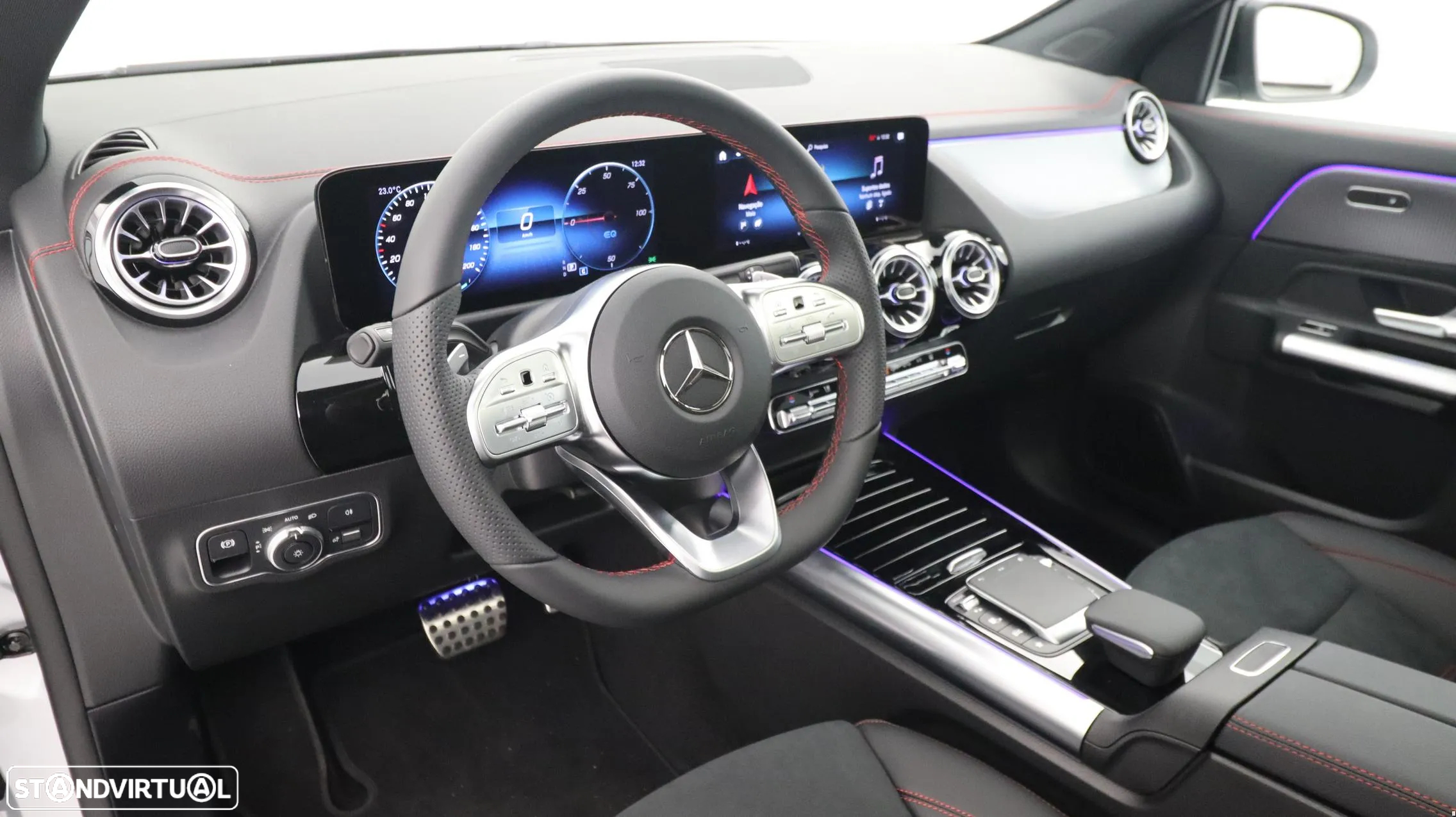Mercedes-Benz EQA 350 4Matic AMG Line - 25