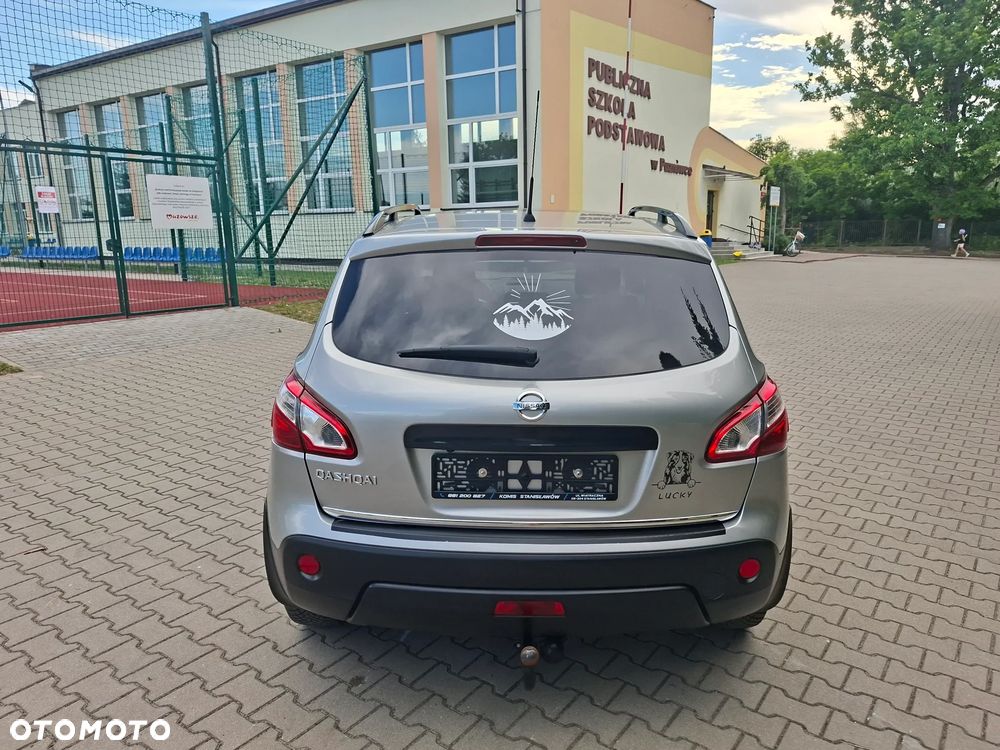 Nissan Qashqai 2.0 4x4 Tekna Premium - 7