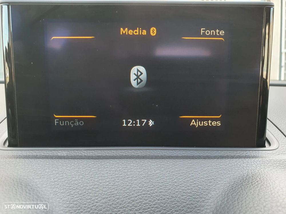 Audi A3 Sportback 1.6 TDI Attraction Ultra - 10