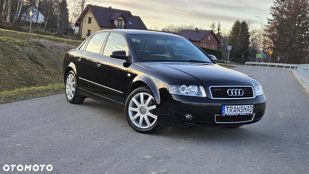Audi A4 Limousine - 36