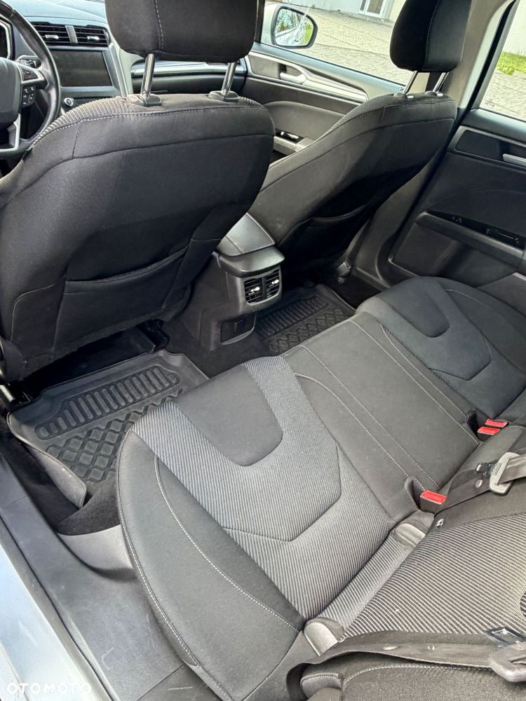 Ford Mondeo 2.0 TDCi Titanium PowerShift - 20