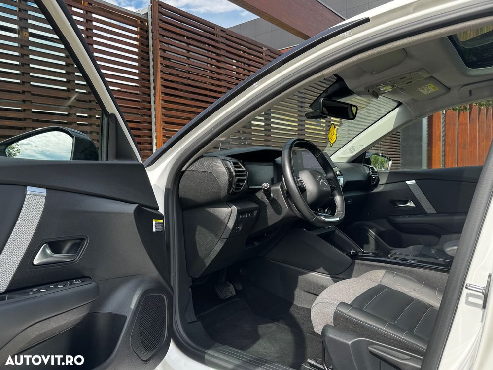 Citroën C4 PureTech 130 Stop&Start EAT8 SHINE - 13