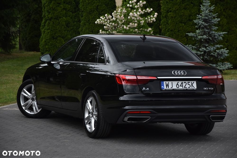 Audi A4 Limousine 30 TDI mHEV Advanced S tronic - 12