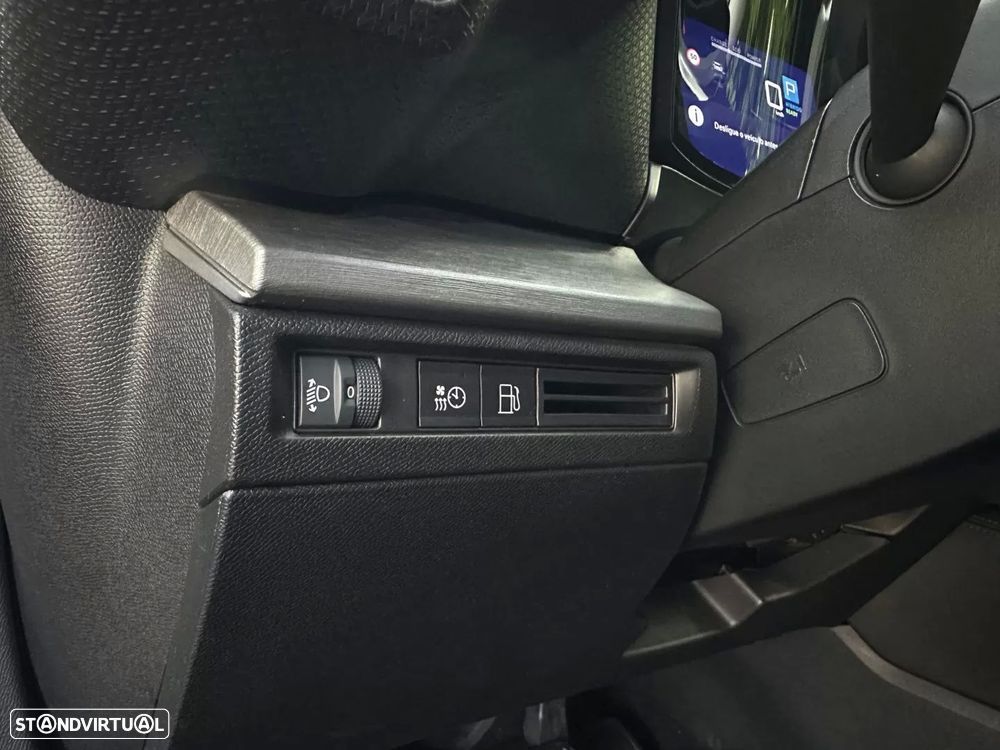 Citroën C5 X 1.6 Hybrid Feel Pack e-EAT8 - 24