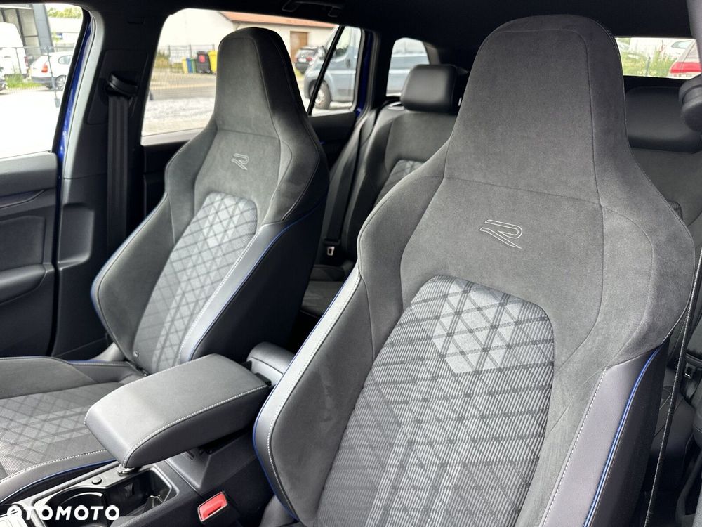 Volkswagen Golf Variant - 12