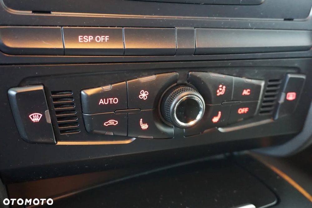 Audi A4 Avant 2.0 TDI - 40