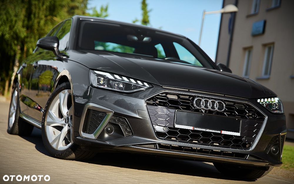 Audi A4 Limousine 35 TFSI S tronic S line - 1