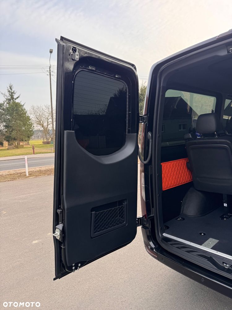 Mercedes-Benz Sprinter - 18