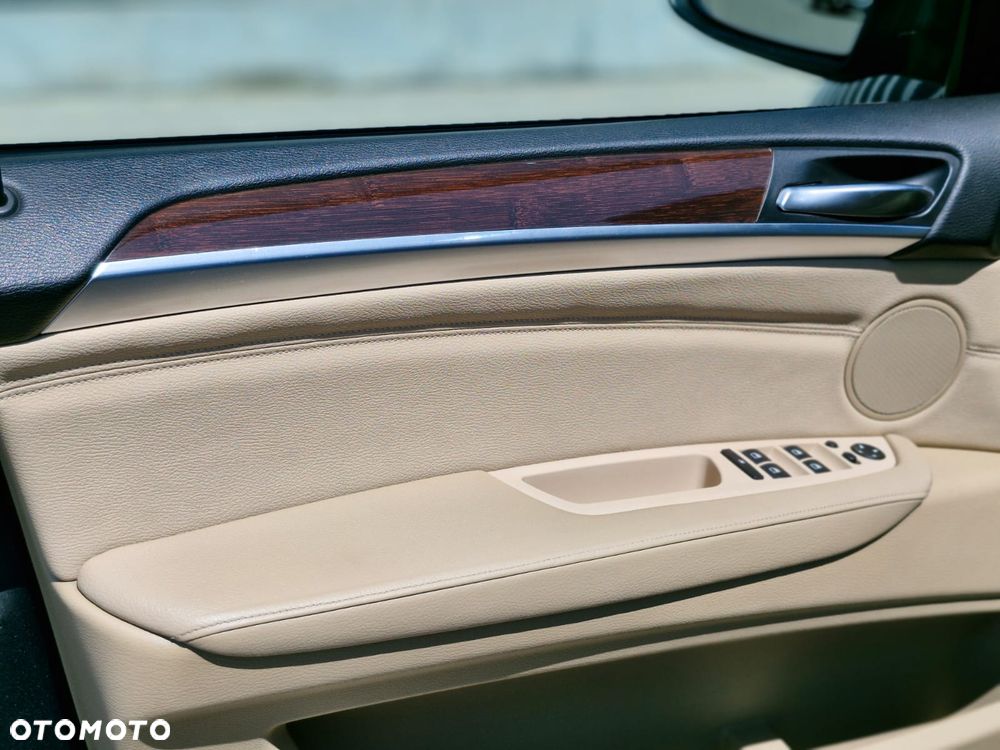 BMW X6 - 28