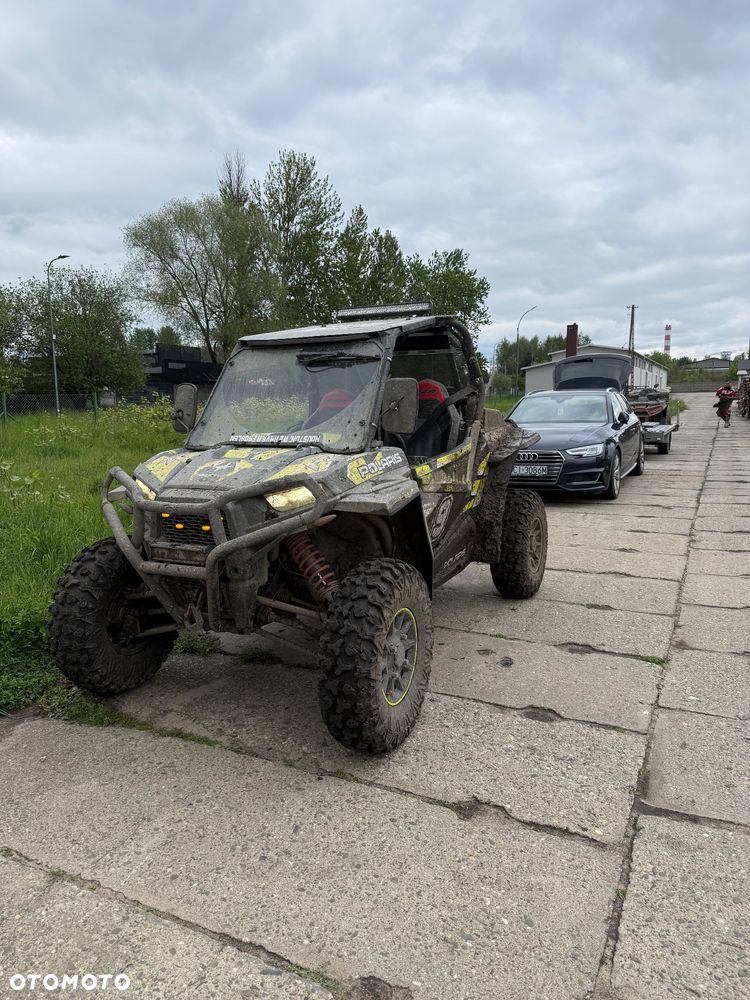 Polaris RZR - 13
