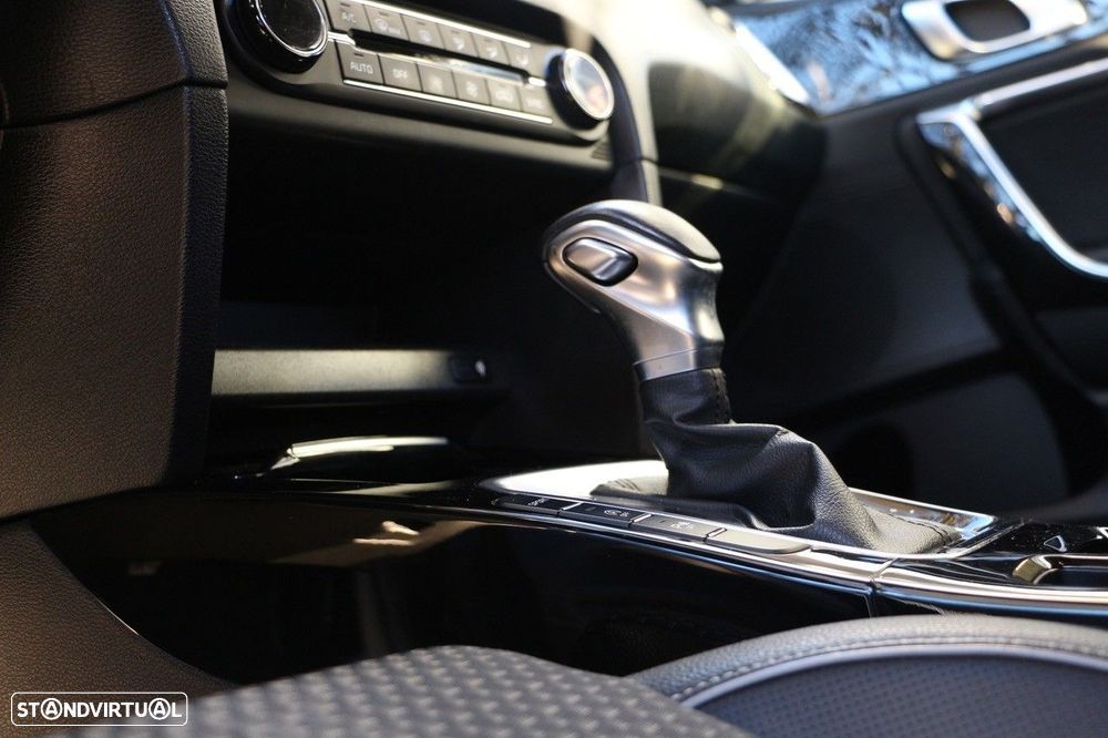 Kia Ceed SW 1.4 T-GDI DCT OPF GT Line - 24