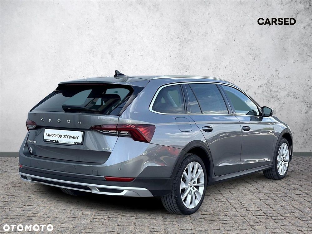 Skoda Octavia 2.0 TDI 4x4 Scout DSG - 3