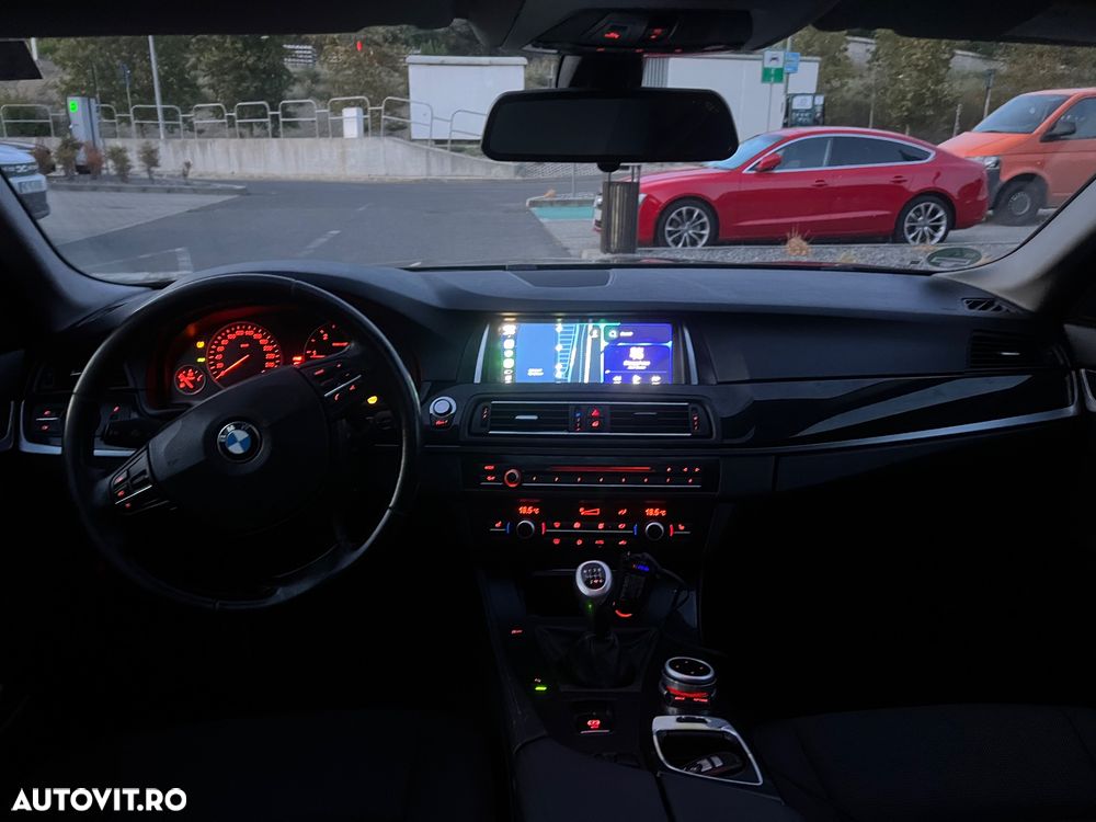 BMW 5 Series 2010 — imagine 8