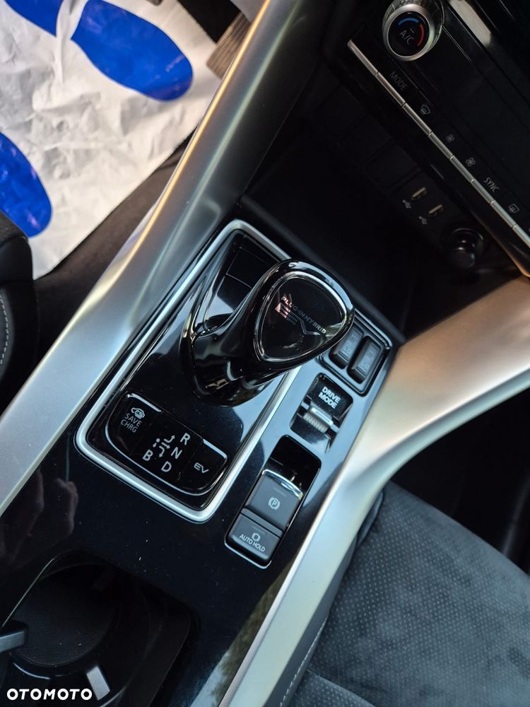 Mitsubishi Eclipse Cross 4WD Plus - 19