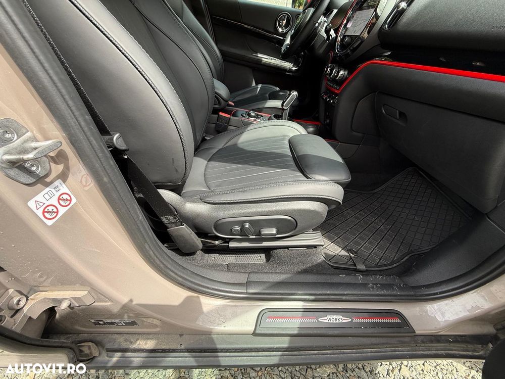 Mini Countryman JCW ALL4 - 10