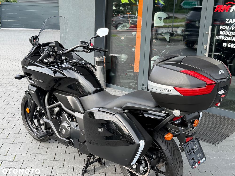 Honda CTX - 27