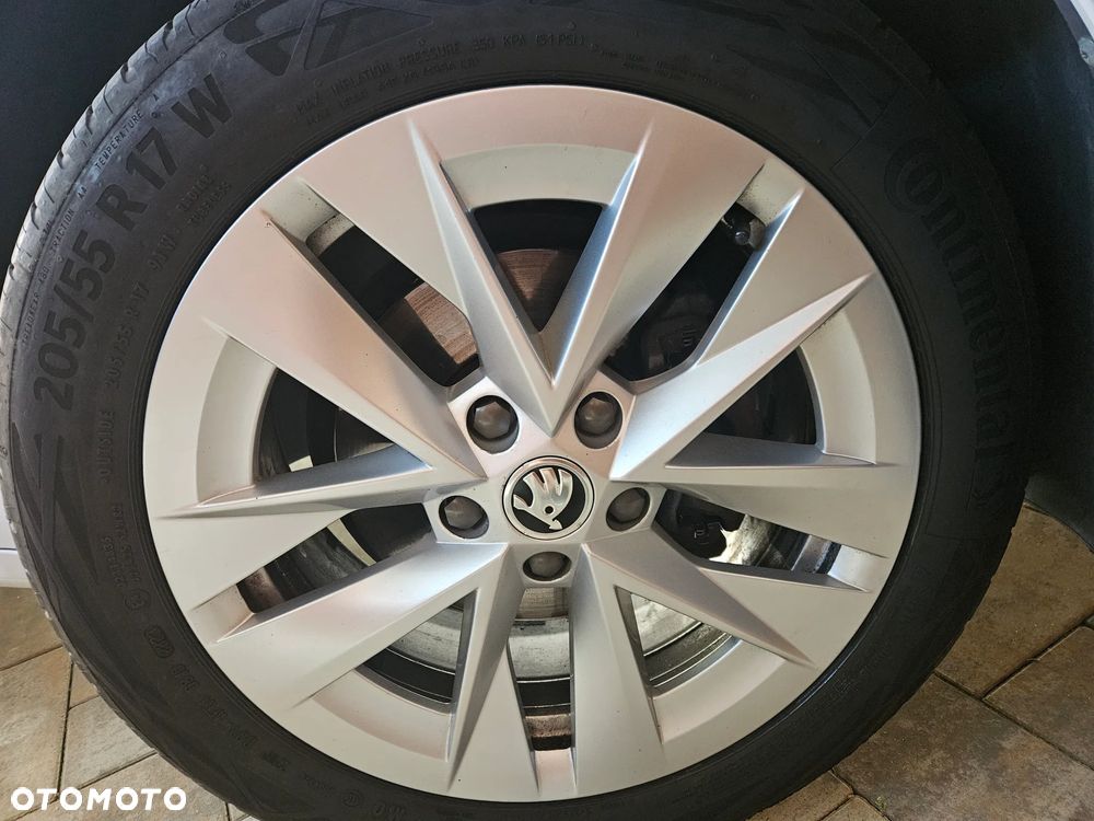 Skoda Octavia 1.5 TSI e-Tec Ambition DSG - 31