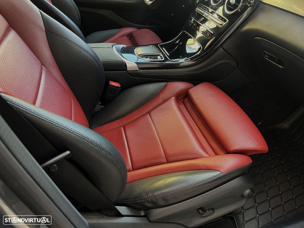 Mercedes-Benz GLC 220 d 4Matic 9G-TRONIC AMG Line - 13