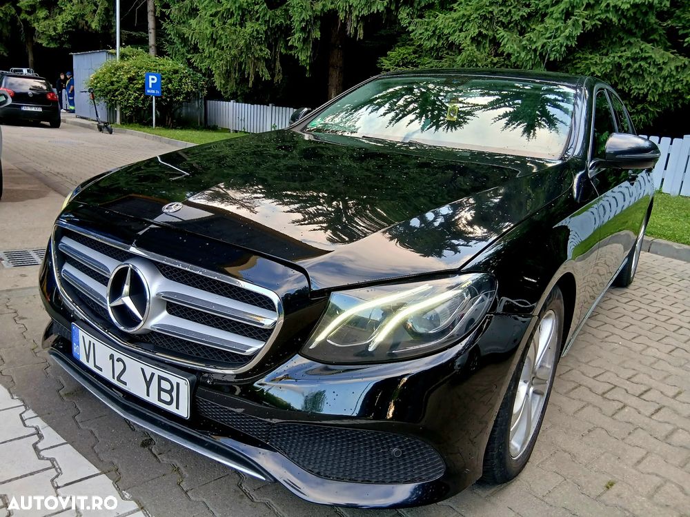 Mercedes-Benz E 220 d 4MATIC Aut. - 1