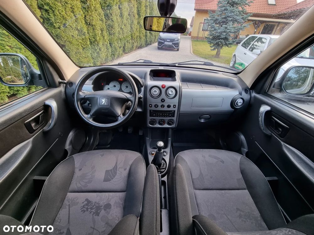 Peugeot Partner - 16