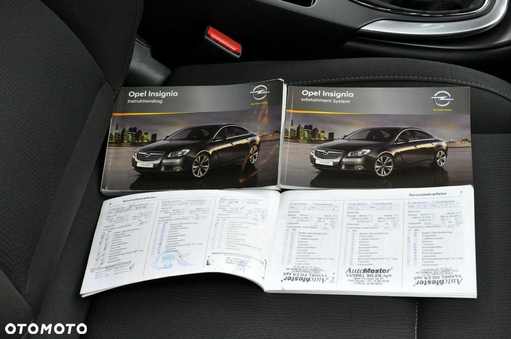 Opel Insignia 1.4 T Cosmo S&S - 11