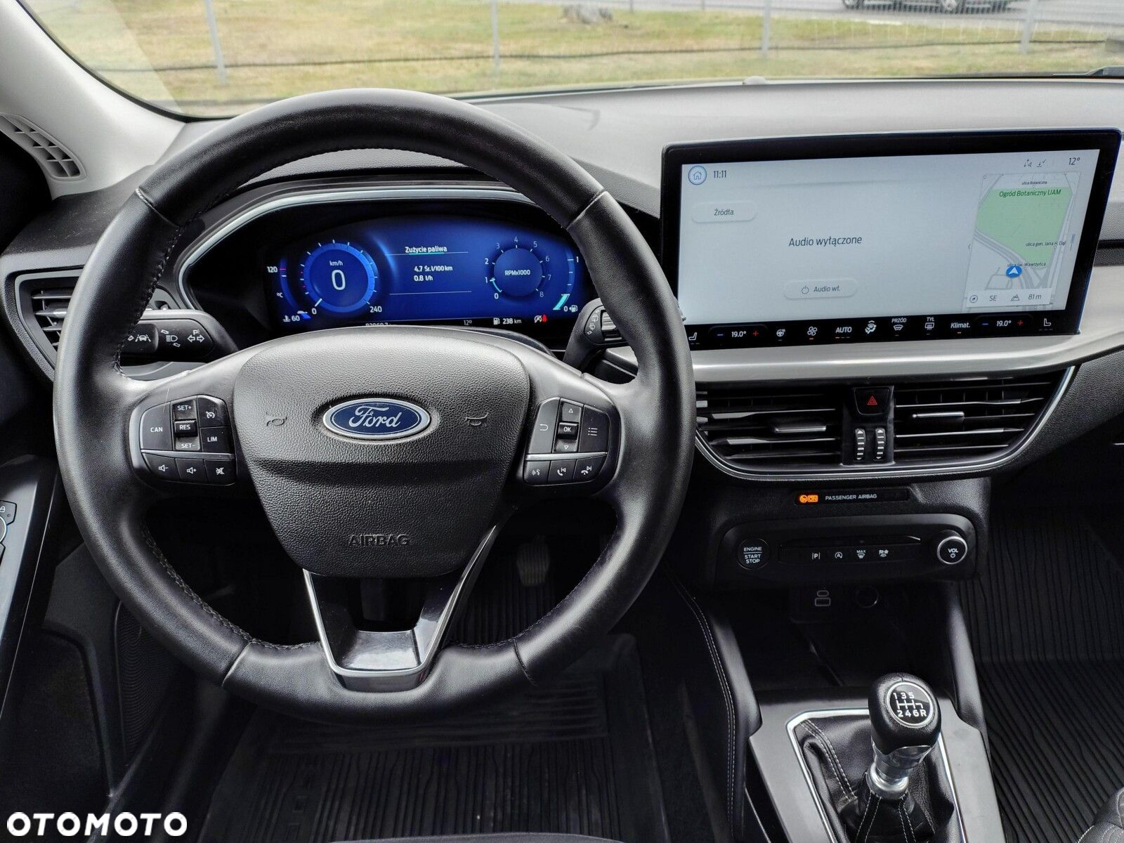 Ford Focus - 13