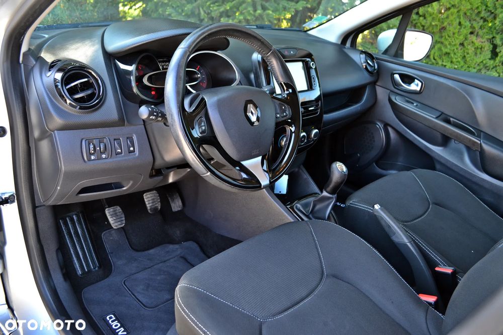 Renault Clio - 14