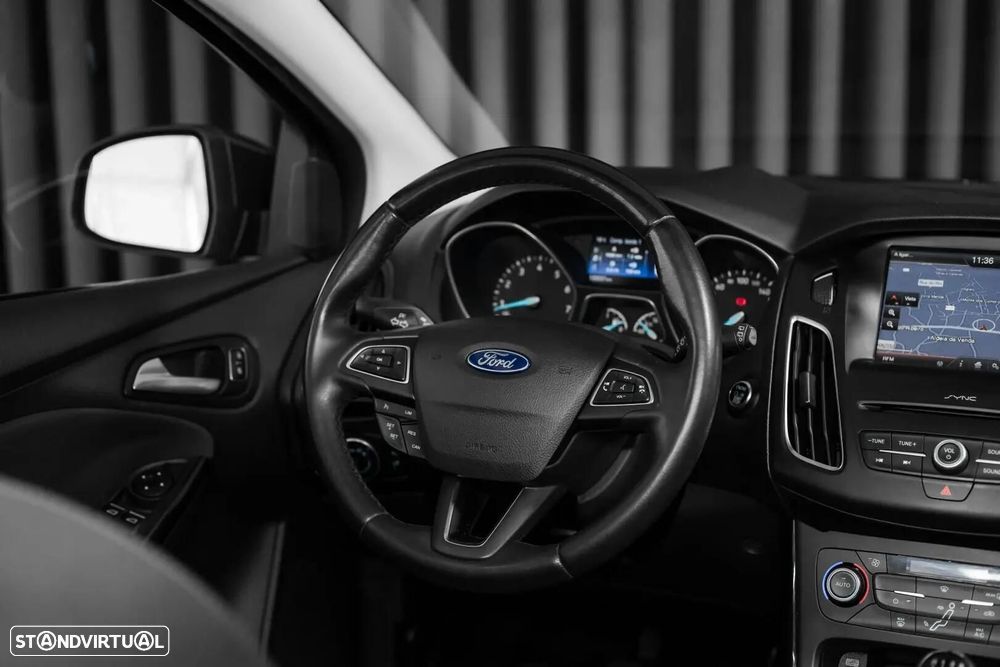 Ford Focus - 14