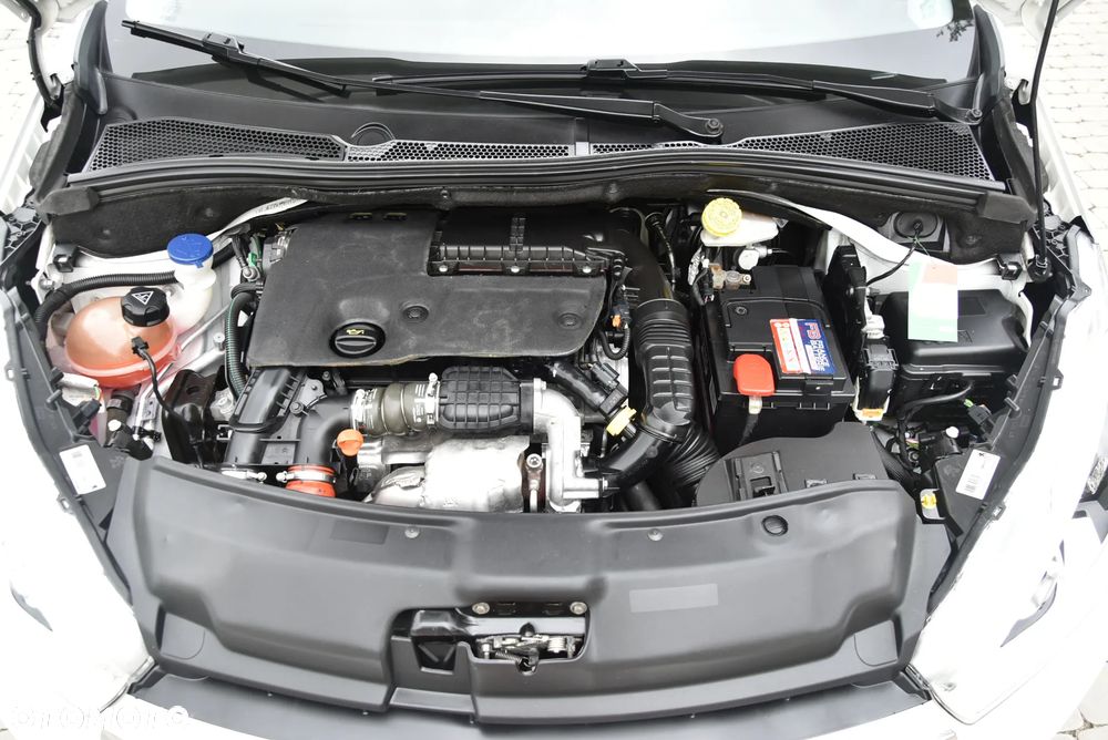 Peugeot 208 Blue-HDi 100 Stop&Start Active - 26