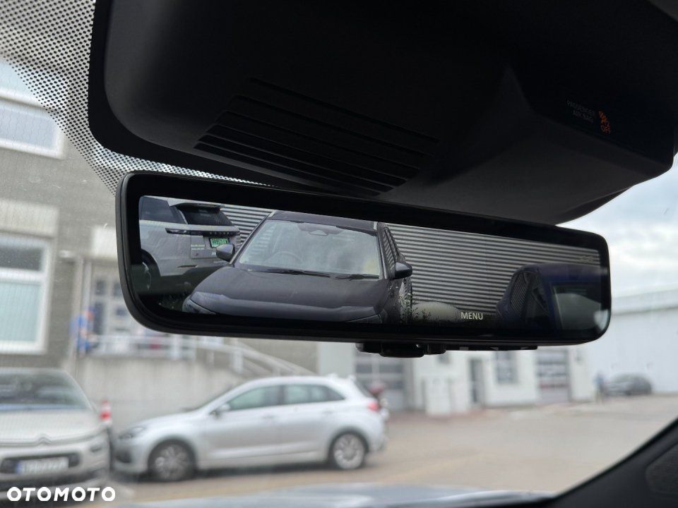 Mitsubishi Outlander - 25