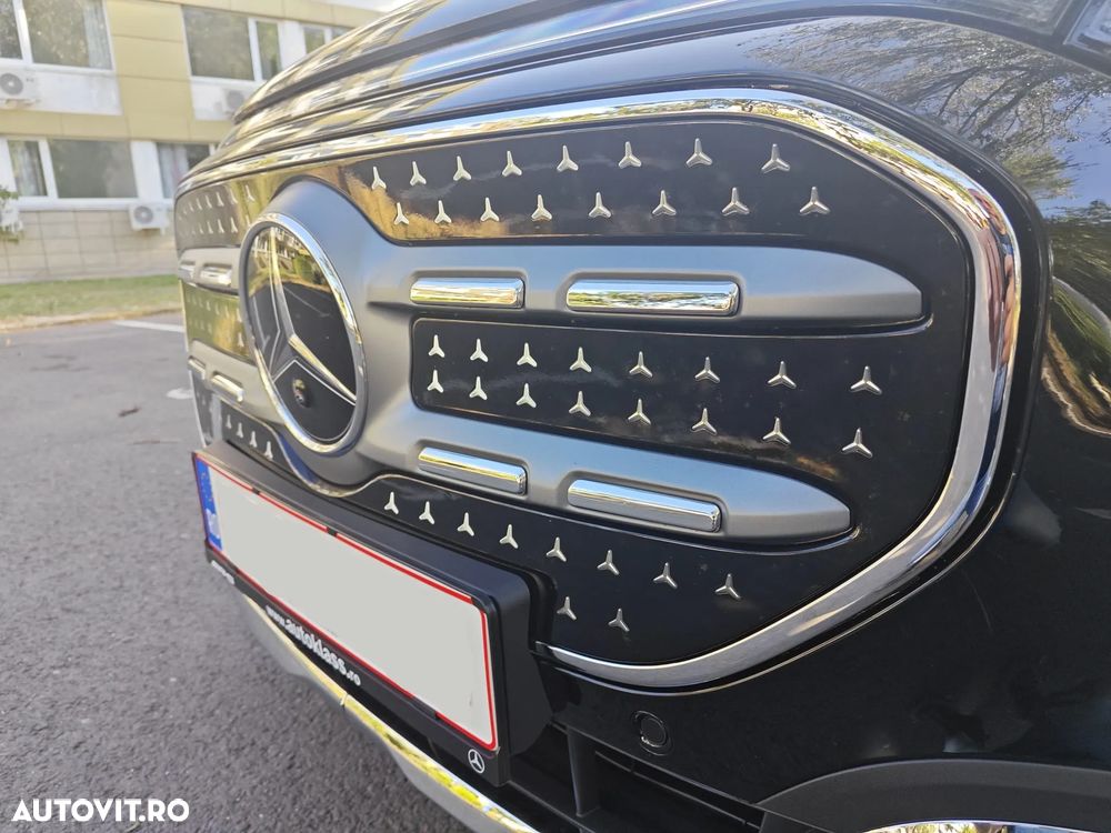 Mercedes-Benz GLB - 4