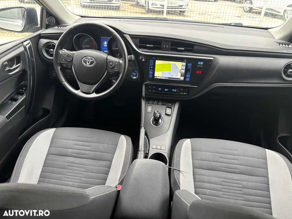 Toyota Auris - 20
