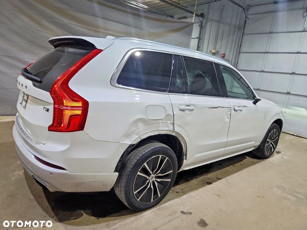 Volvo XC 90 - 3
