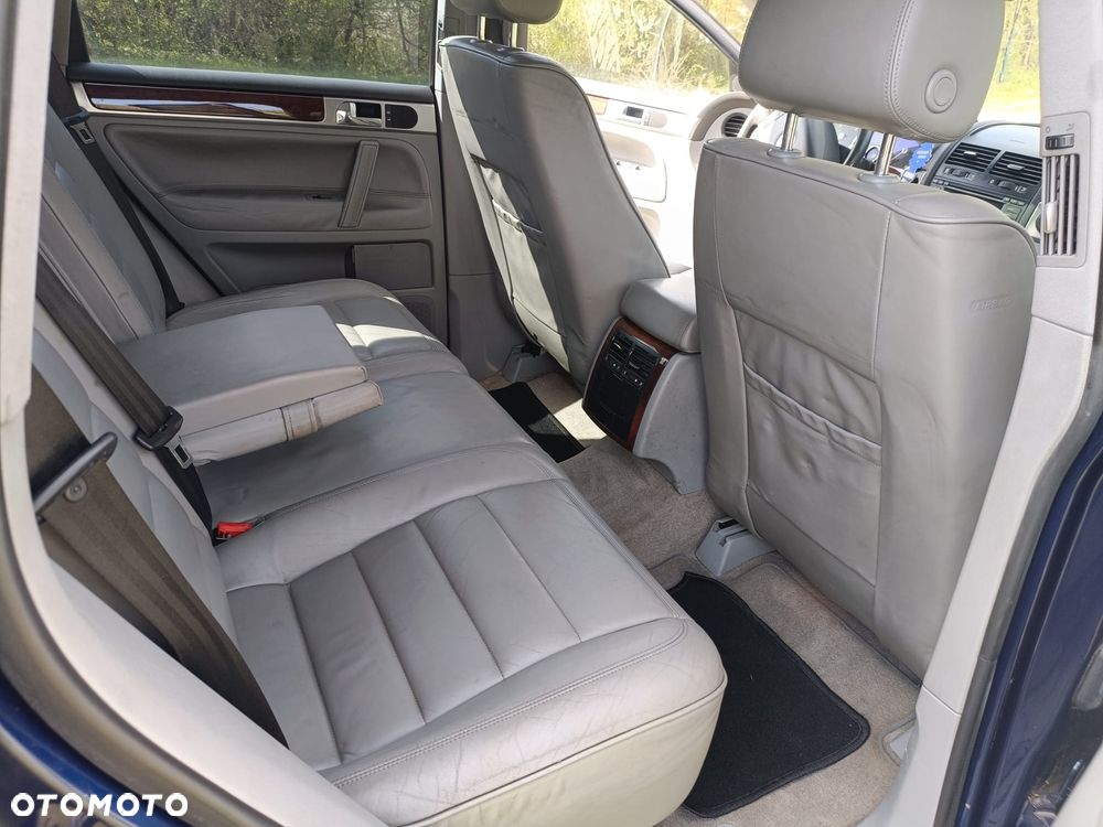 Volkswagen Touareg - 10
