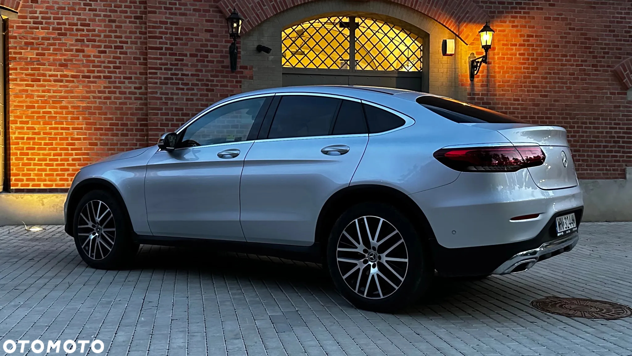 Mercedes-Benz GLC - 4