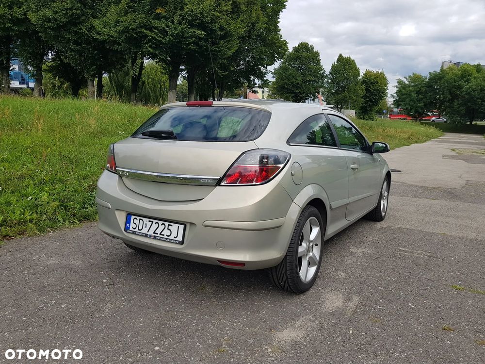 Opel Astra 1.8 Cosmo - 3
