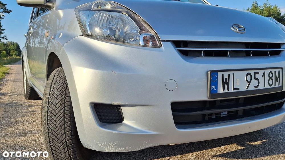 Daihatsu Sirion 1.3 - 27