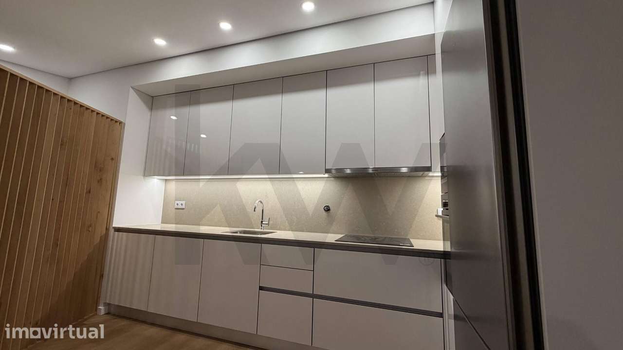 T1+1 Novo | 2 Terraços e Vistas Panorâmicas Mar e Cidade | Garagem Box - Grande imagem: 4/37