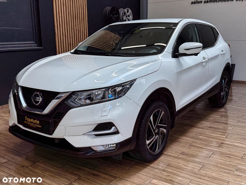 Nissan Qashqai 1.3 DIG-T N-Connecta EU6d - 12