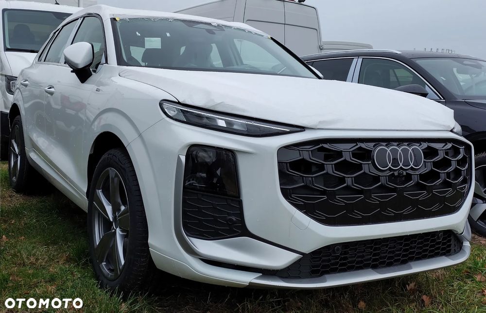 Audi Q3 TFSI 110 kW - 2