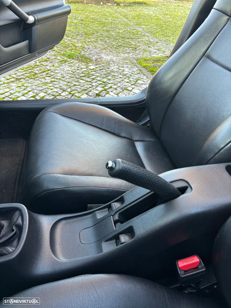 Toyota MR2 1.8 VVTi AC Hard Top - 27