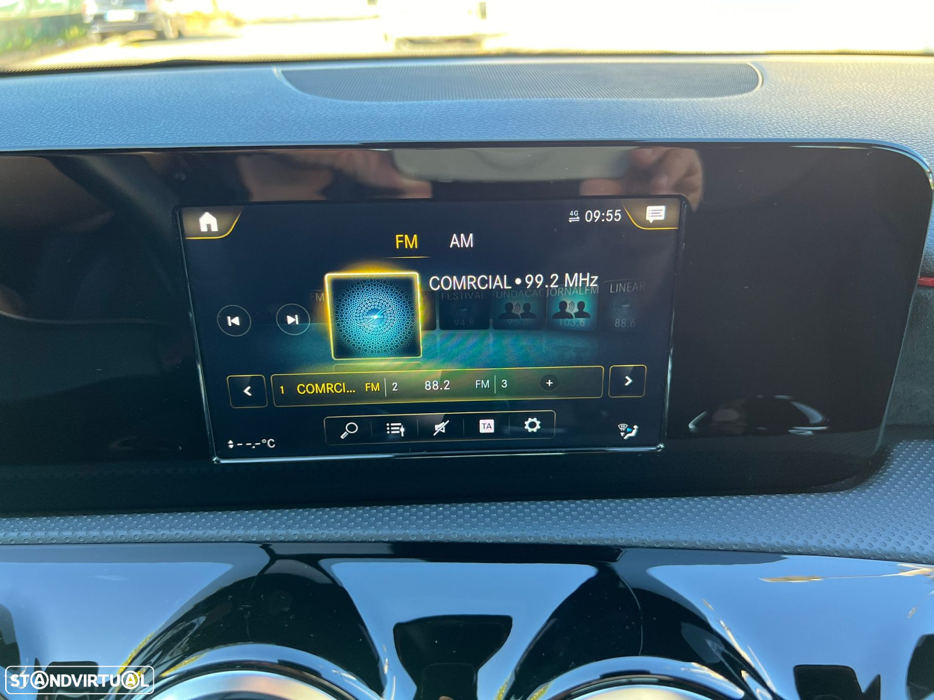 Mercedes-Benz A 180 d AMG Line - 26