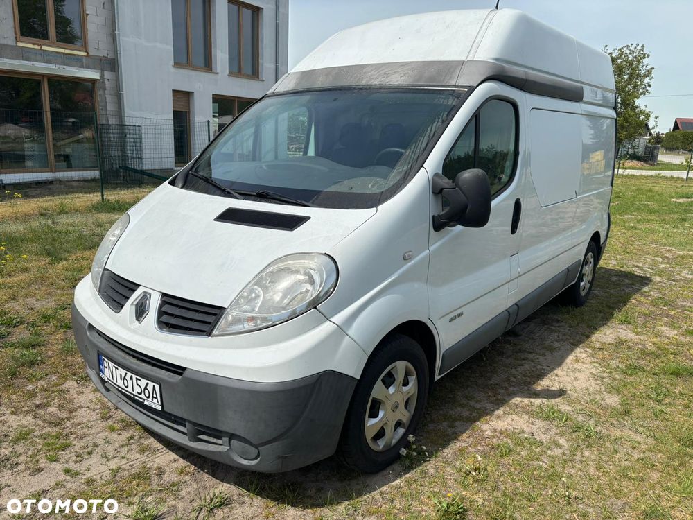 Renault Trafic - 2
