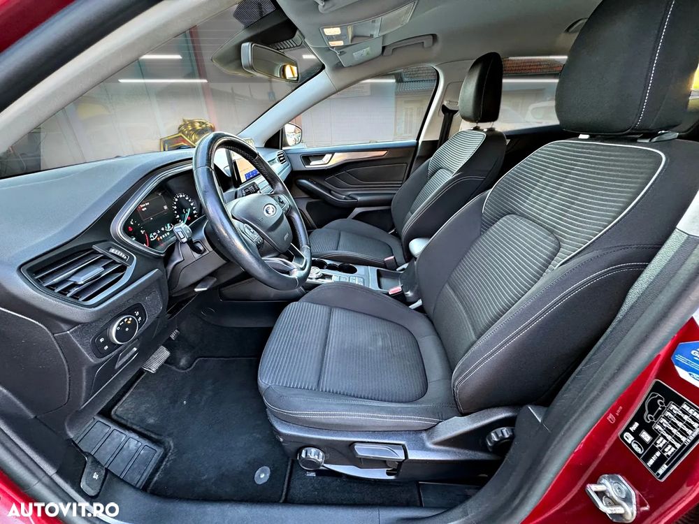 Ford Focus 1.5 EcoBlue Titanium - 6