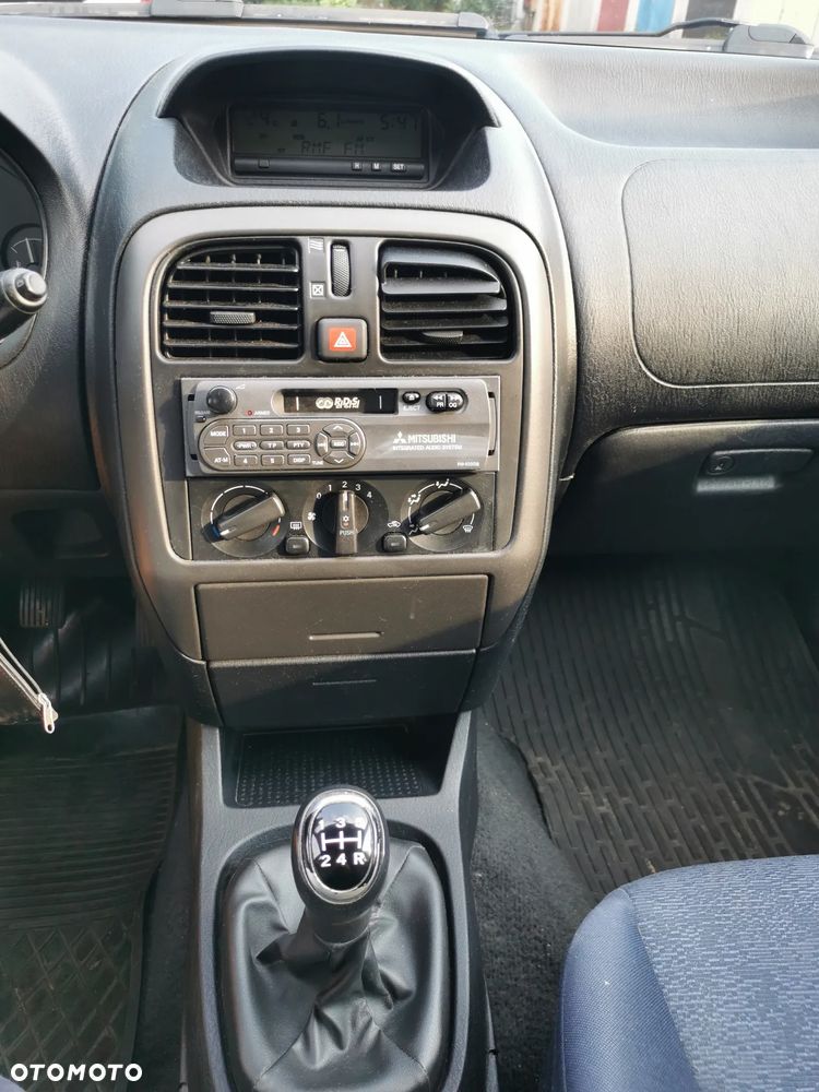 Mitsubishi Carisma 1.9 DI-D Comfort Plus - 5