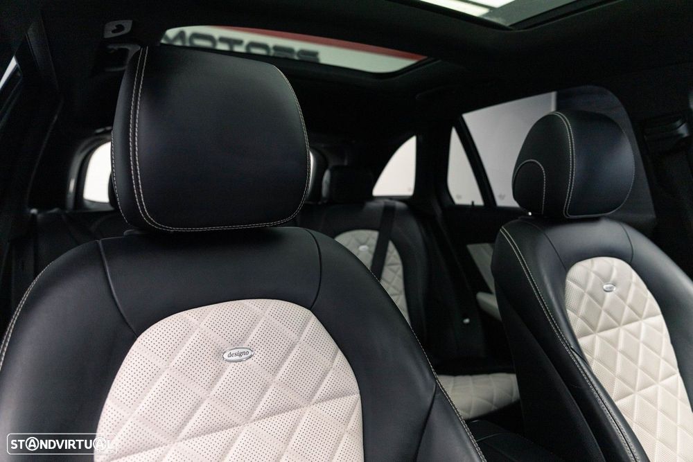 Mercedes-Benz GLC 350 e 4Matic 7G-TRONIC AMG Line - 23