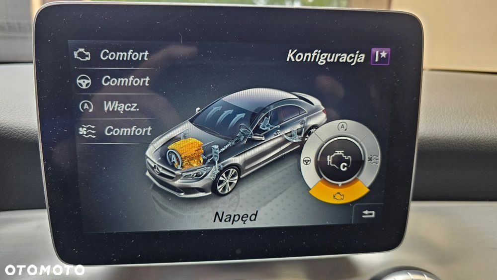 Mercedes-Benz CLA 200 d 4Matic 7G-DCT AMG Line - 31