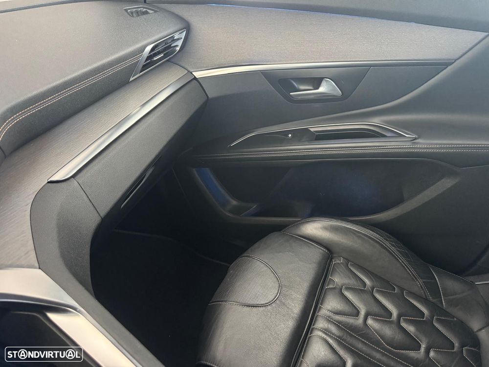 Peugeot 5008 2.0 BlueHDi GT EAT6 - 17