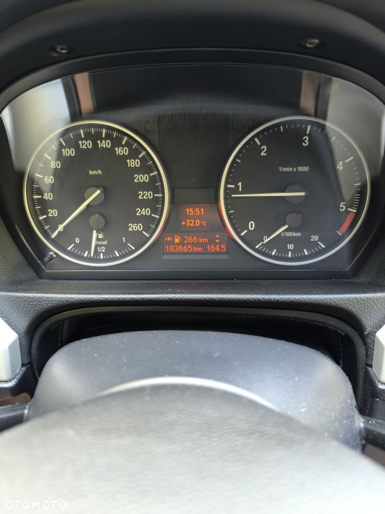 BMW E91 2011 photo 4