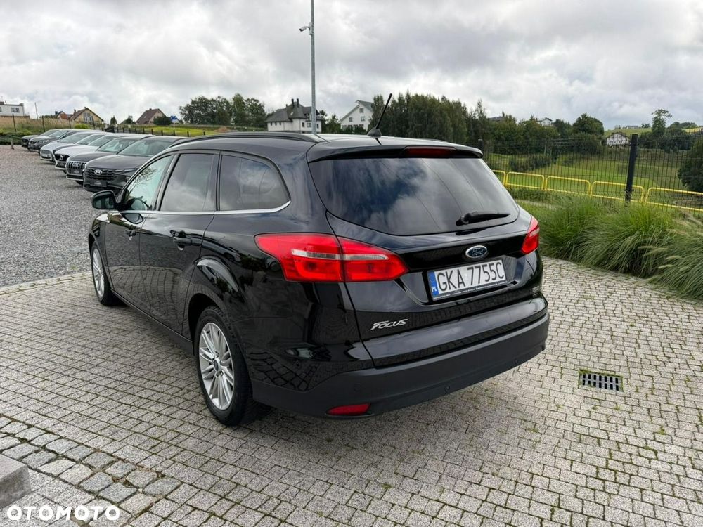 Ford Focus - 8